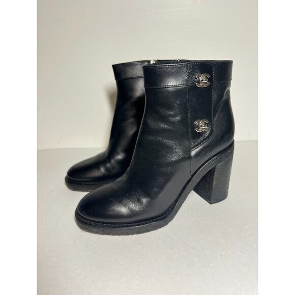 Chanel CC Black Leather Interlocking C Turnlock 3.5" Heel Boot Size 41 EU 11 US - Picture 1 of 12